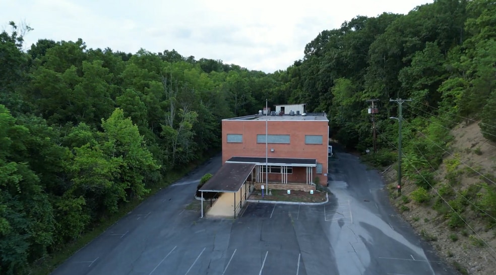 More Photos Of 926 E Stone Dr, Kingsport Land For Sale