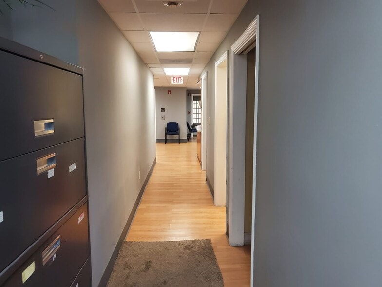 More Photos Of 2971-2975 Coral Way, Coral Gables Office For Sale