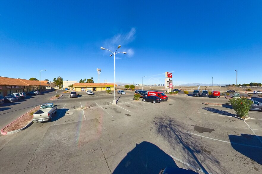 More Photos Of 2281-2345 E Sunset Rd, Las Vegas Unknown For Lease