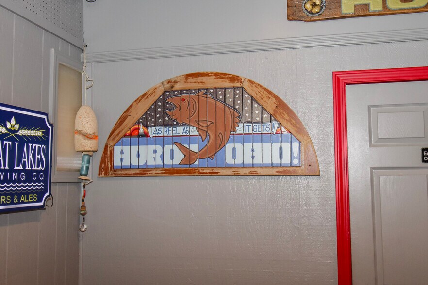 More Photos Of 54 McKinley St, Huron Bar For Sale