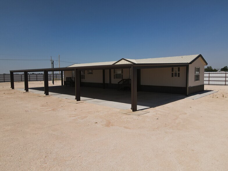 More Photos Of 2804 Pinson rd, Hobbs Warehouse For Sale