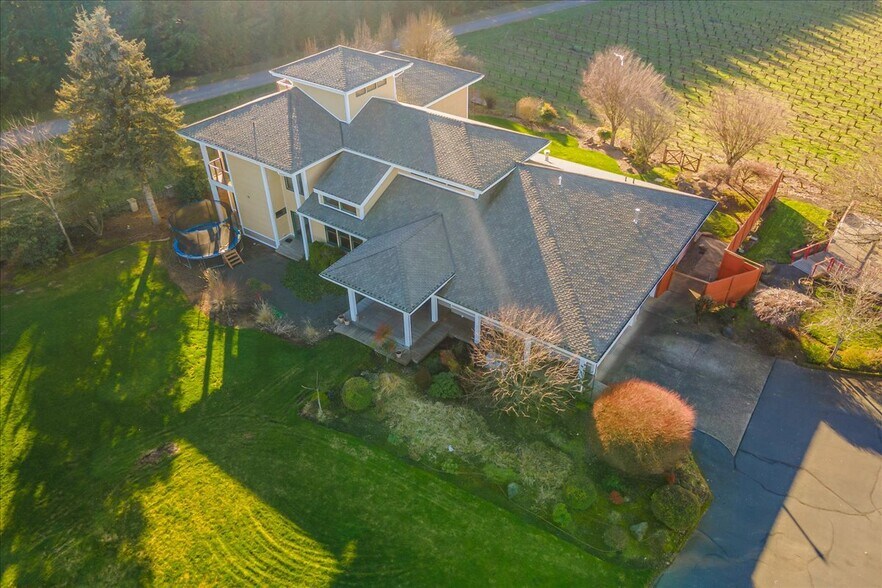 More Photos Of 32230 NE Old Parrett Mountain Rd, Newberg Specialty For Sale