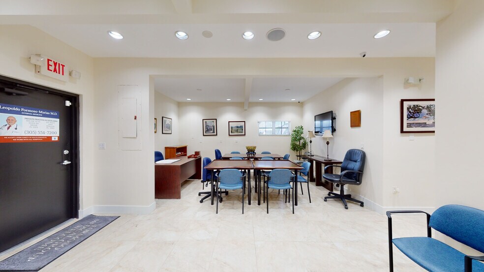 More Photos Of 235 W 49th St, Hialeah Medical For Sale