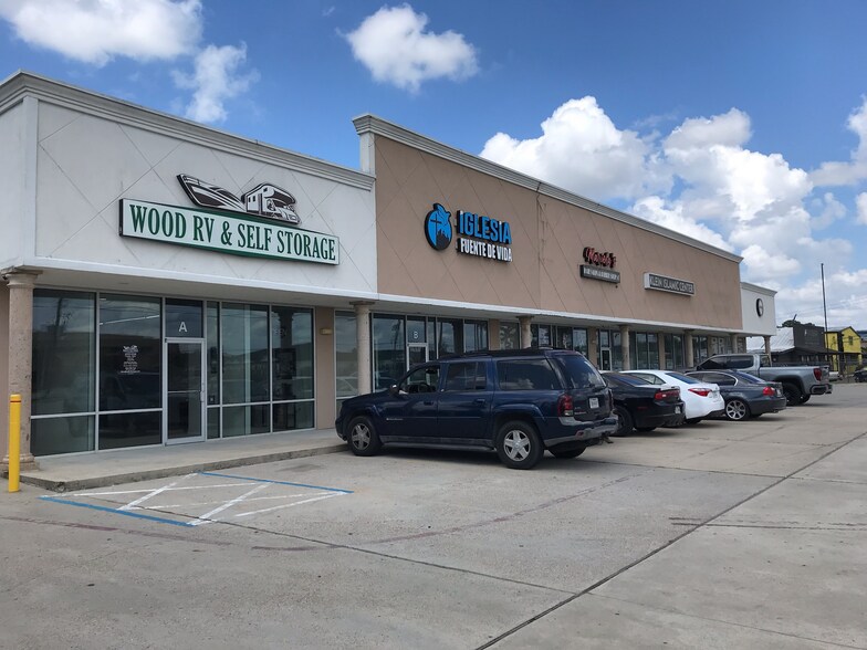 More Photos Of 18901 Kuykendahl Rd, Spring Freestanding For Lease