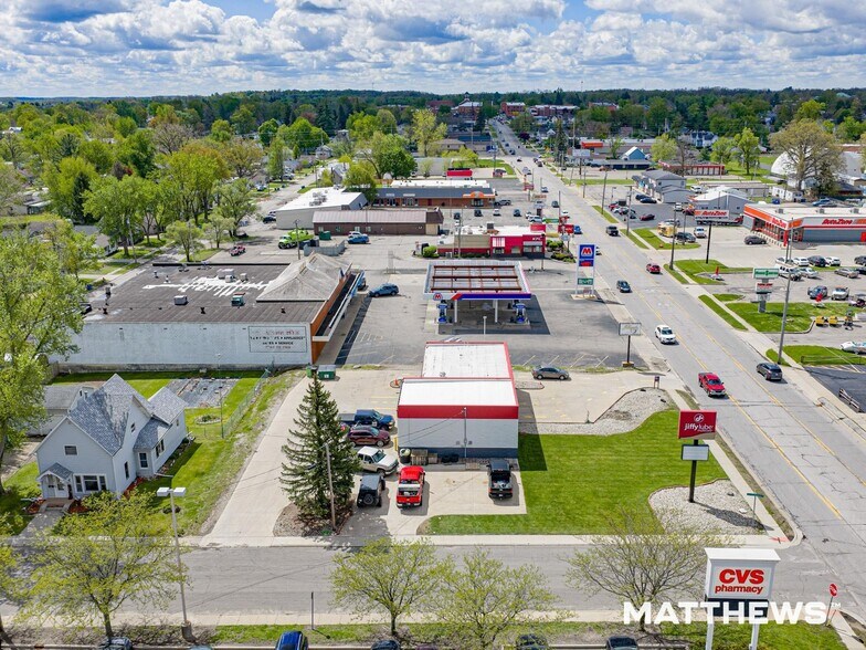More Photos Of 640 N Wayne St, Angola Auto Repair For Sale