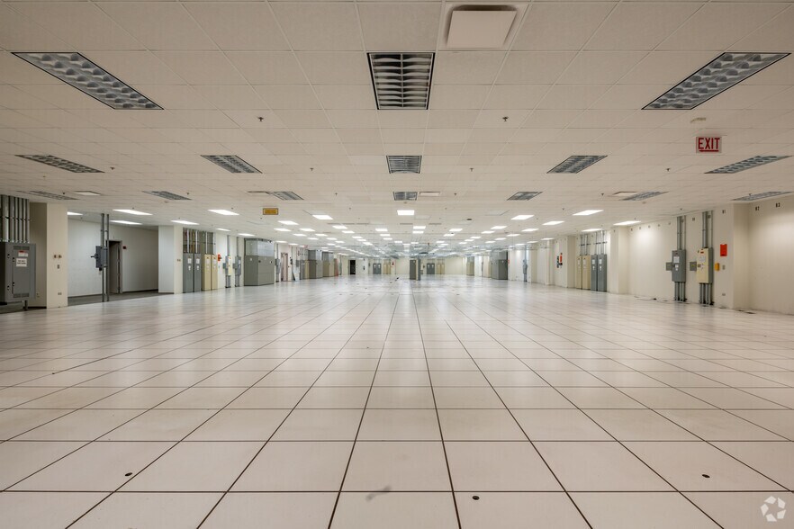 Photo of 1st Floor Ste Data Center
