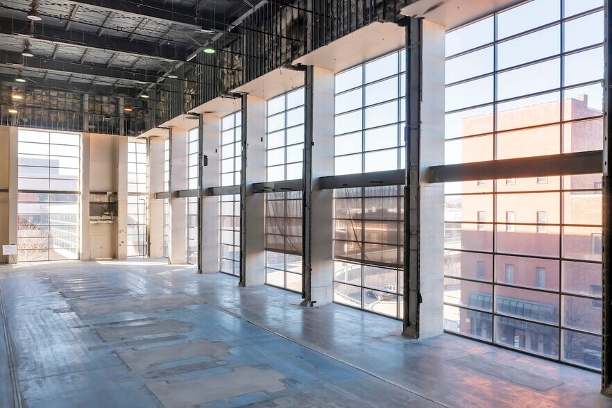 More Photos Of 120 Salem Ave SW, Roanoke Warehouse For Lease