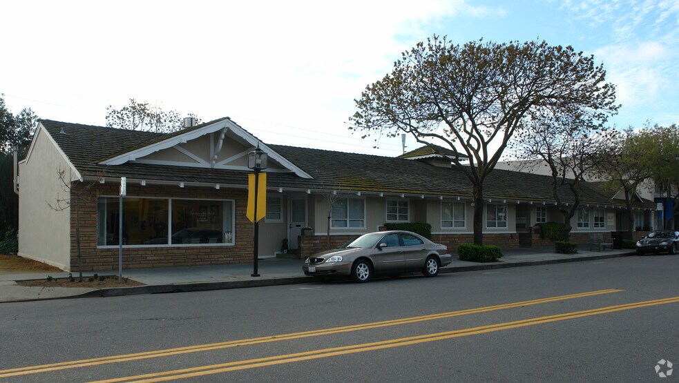 Primary Photo Of 75-107 Main St, Los Altos Office For Lease