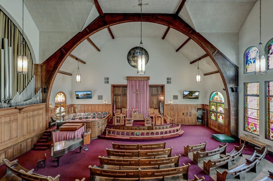 More Photos Of 720 Delaware St, Scranton Religious Facility For Sale
