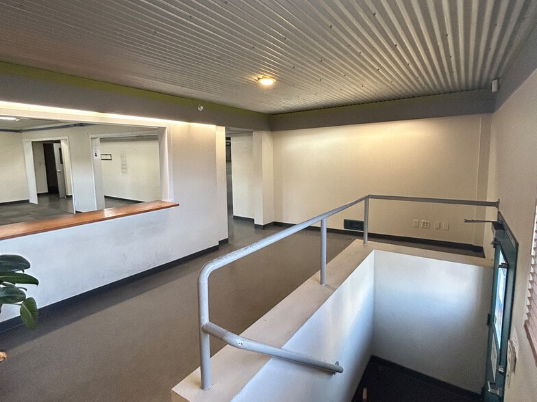 More Photos Of 601 S Andover St, Seattle Manufacturing For Sale