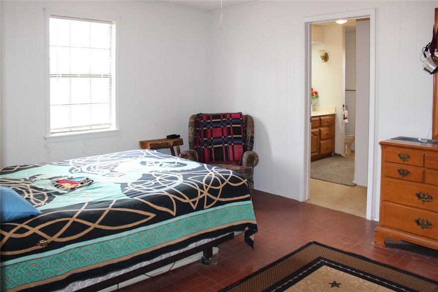 More Photos Of 2801 TX-11, Pittsburg Land For Sale