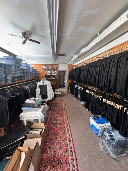 More Photos Of 204 Lancaster St, Albany Storefront Retail Residential For Sale