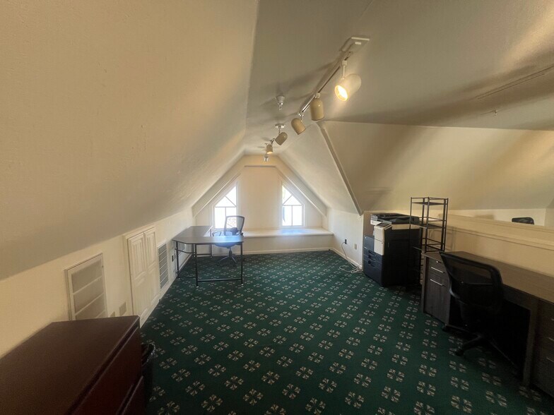 More Photos Of 909 14th St, Modesto Office For Lease