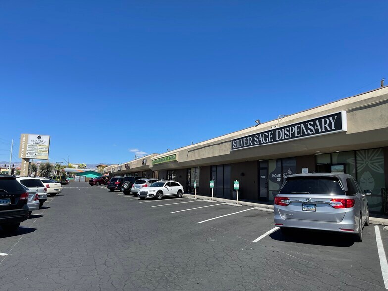 More Photos Of 4616-4676 W Charleston Blvd, Las Vegas Unknown For Lease