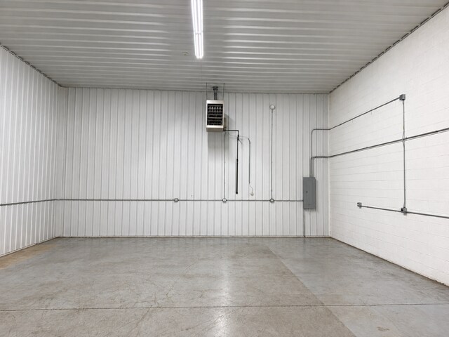 More Photos Of 1317 S Schoolhouse Rd, New Lenox Warehouse For Lease