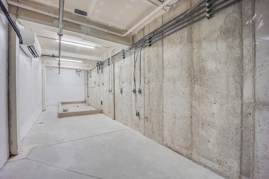 More Photos Of 1605 N Union Blvd, Colorado Springs Medical For Sale