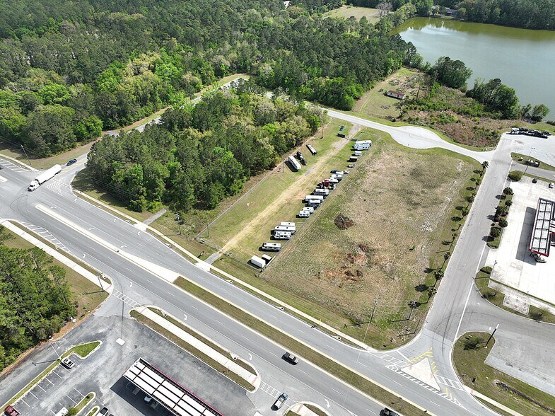 More Photos Of 0 Laurel Island Parkway, Kingsland Land For Sale