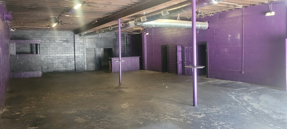 More Photos Of 2061 Joseph E Boone Blvd NW, Atlanta Freestanding For Lease