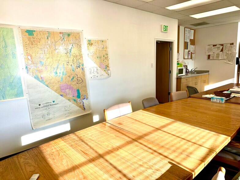 More Photos Of 1245 Alpha St, Ely Service For Sale