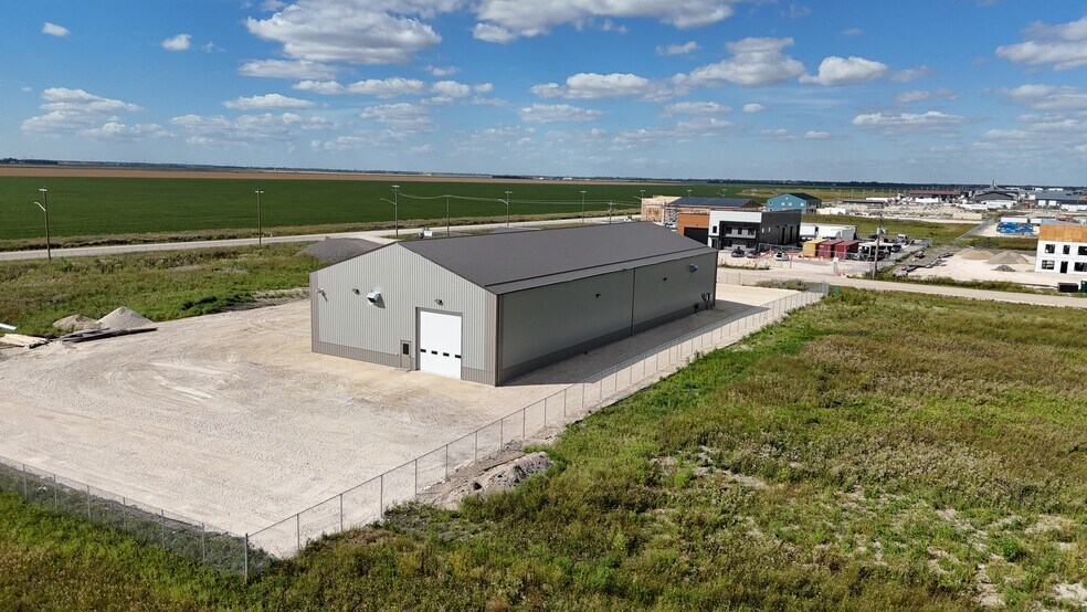 More Photos Of 119 Froese, Headingley Manufacturing For Sale