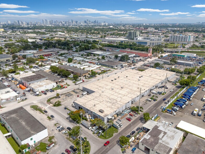 More Photos Of 4201-4250 NW 37th Ct, Miami Warehouse For Lease