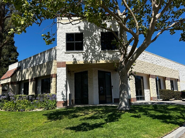 Primary Photo Of 360 Cortez Cir, Camarillo Warehouse For Lease