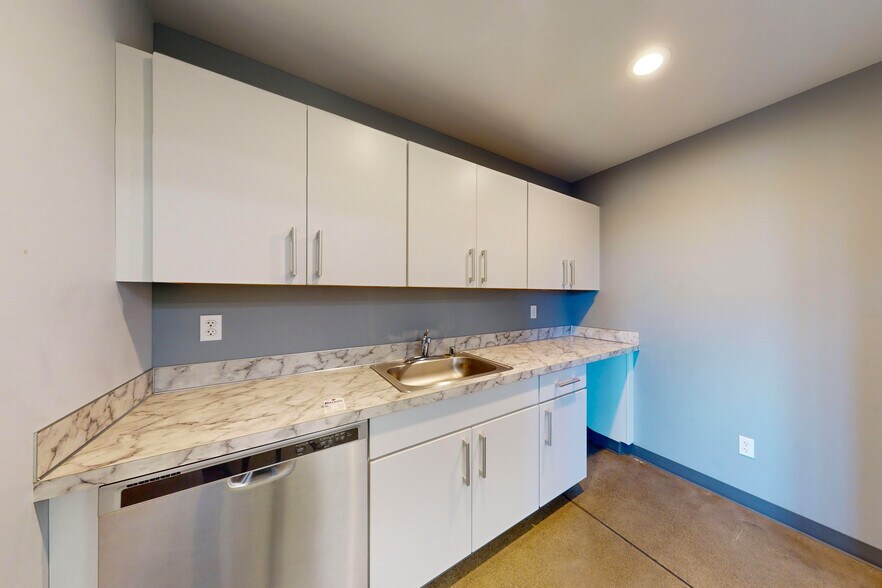 More Photos Of 1801 W Bay Dr, Olympia Office Residential For Sale