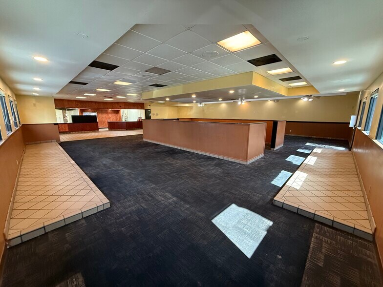 More Photos Of 276 W Henderson Ave, Porterville Restaurant For Lease