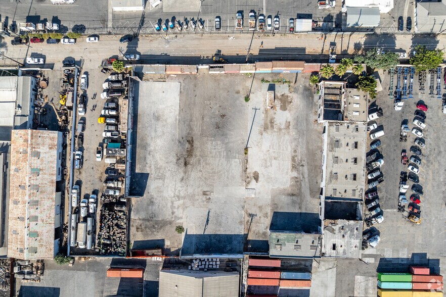 More Photos Of 1000-1022 South Petrolia Avenue, Compton Land For Sale