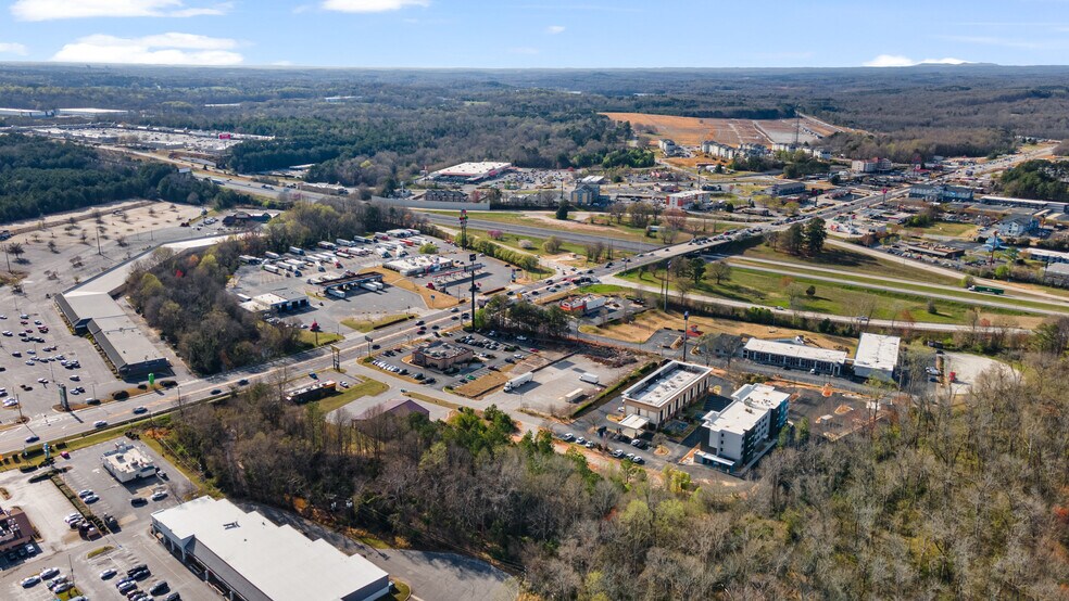 More Photos Of 142 Hampton Ct, Commerce Rehabilitation Center For Sale