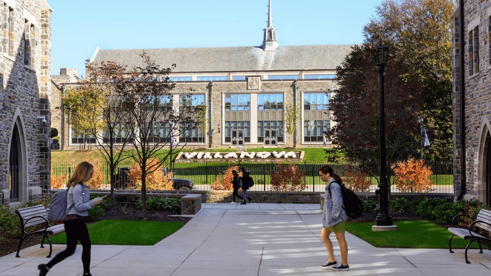 More Photos Of 1062 E Lancaster Ave, Bryn Mawr Apartments For Lease