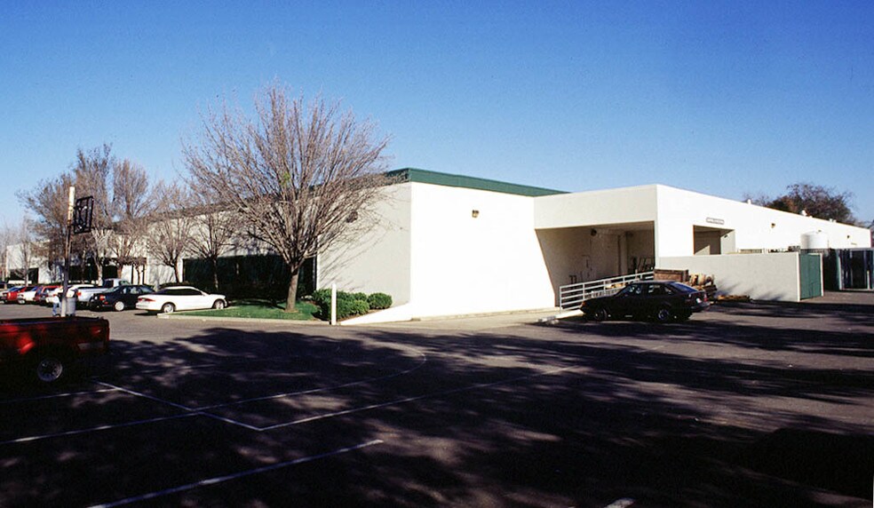 More Photos Of 107 Woodmere Rd, Folsom Research And Development For Lease