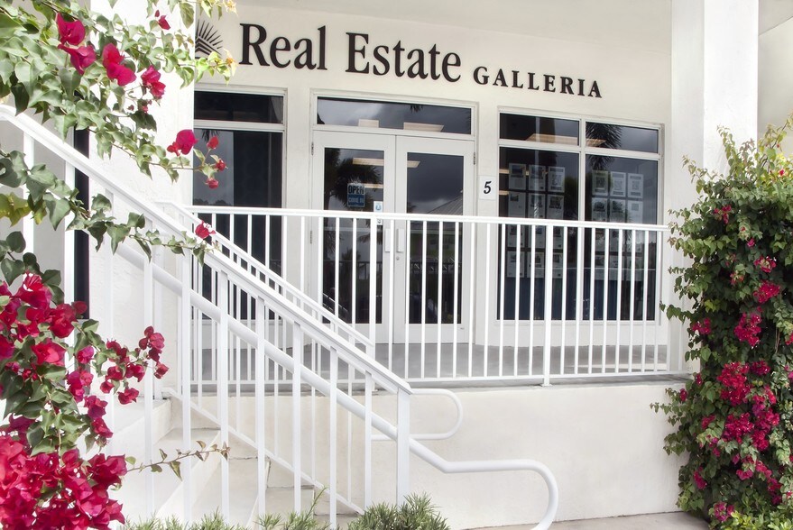 More Photos Of 301 E Ocean Ave, Lantana Office For Lease