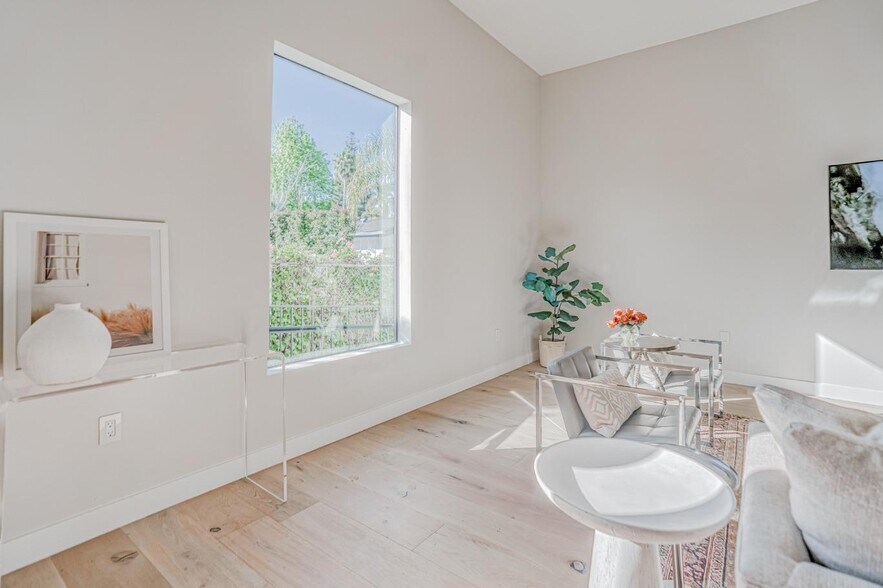 More Photos Of 1124 Castillo St, Santa Barbara Hotel For Sale