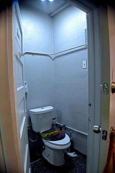 More Photos Of 1085-1091 S Federal Blvd, Denver Storefront Retail Office For Sale