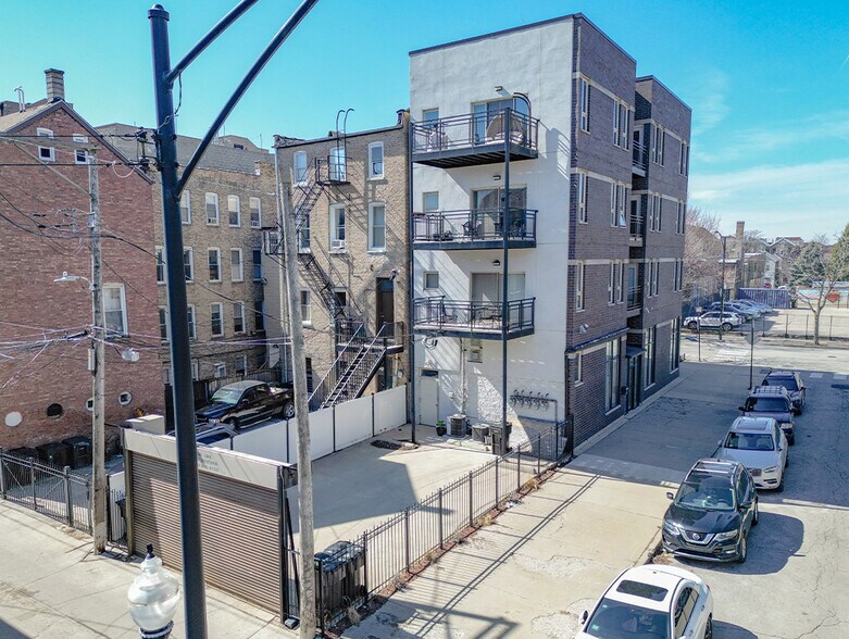 More Photos Of 1701 S Racine Ave, Chicago Multifamily For Sale