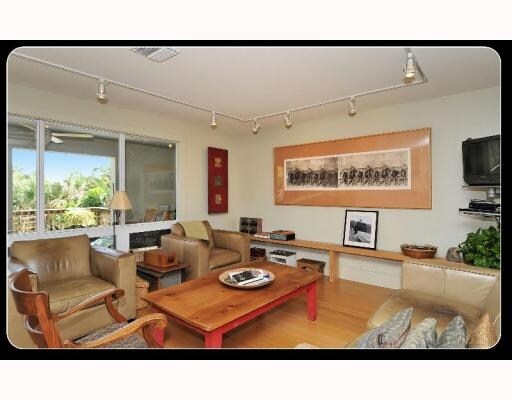 More Photos Of 925 Tamiami Trl S, Venice Storefront Retail Residential For Sale