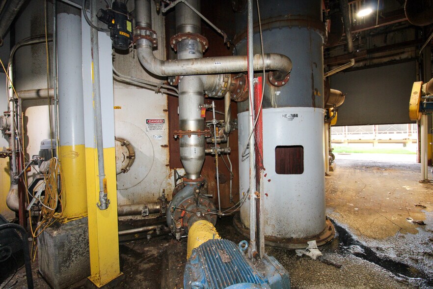 More Photos Of 6059 159th St, Galva Food Processing For Sale