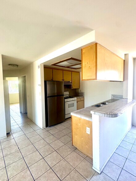 More Photos Of 5260-5262 Rex Ave, San Diego Apartments For Sale