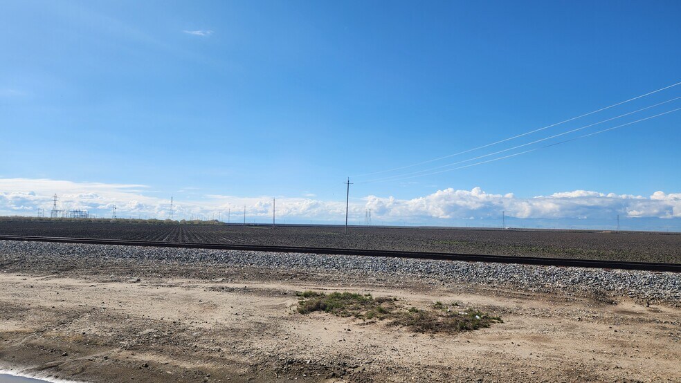 More Photos Of Manning Avenue, San Joaquin Land For Sale