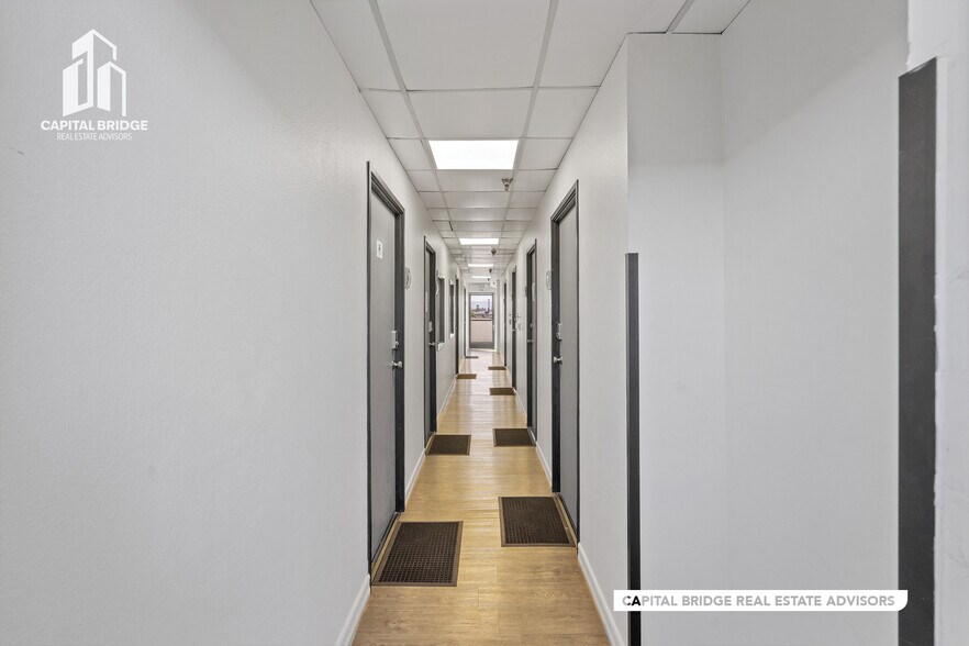 More Photos Of 13650 Hawthorne Blvd, Hawthorne Medical For Lease