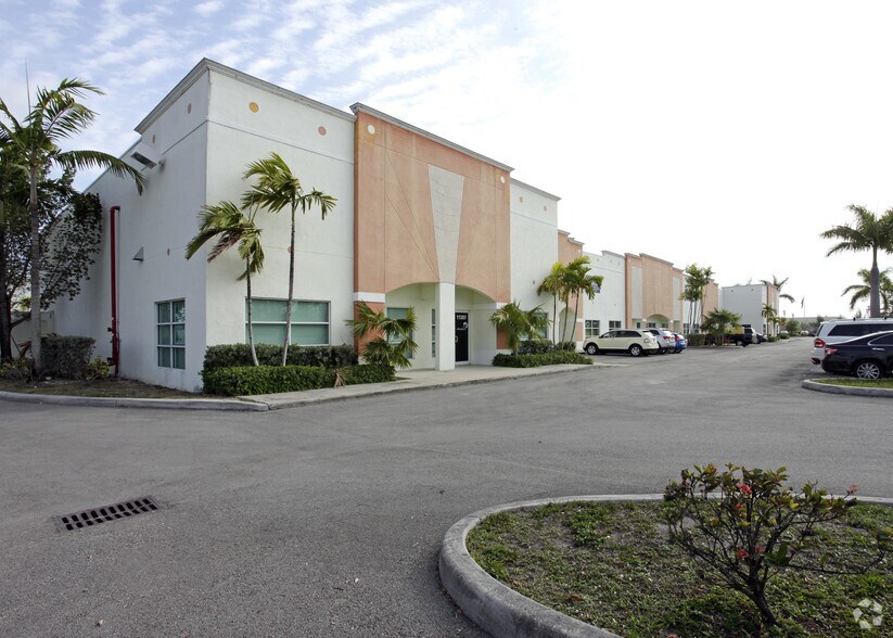 More Photos Of 11379-11399 NW 122nd St, Medley Warehouse For Sale