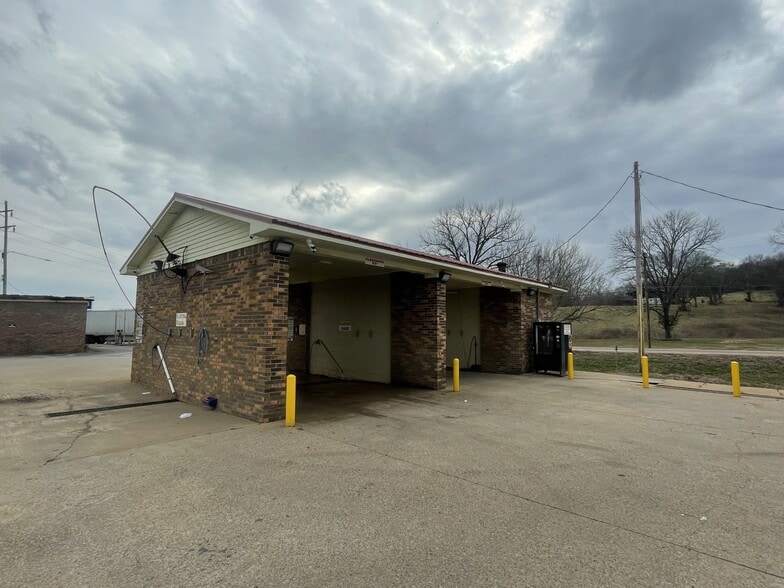 More Photos Of 7549 Elkton Pike, Elkton General Retail For Sale