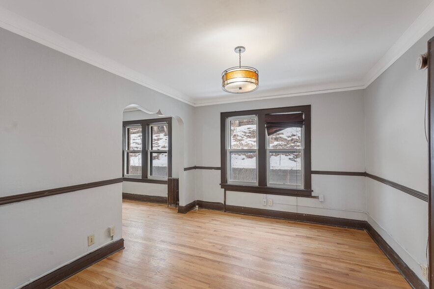 More Photos Of 487 Grand Ave, Saint Paul Apartments For Sale
