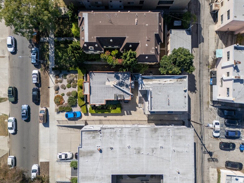 More Photos Of 1459 S Wooster St, Los Angeles Multifamily For Sale