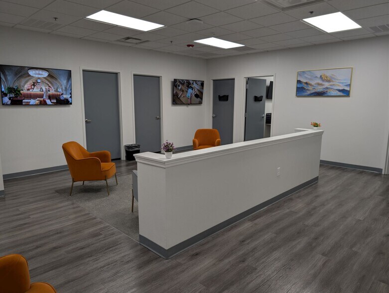 More Photos Of 8500-8564 E County Road 466, The Villages Medical For Lease