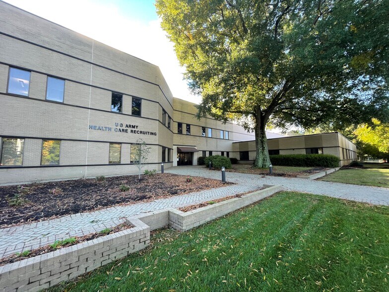 More Photos Of 13203 N Enon Church Rd, Chester Office For Lease