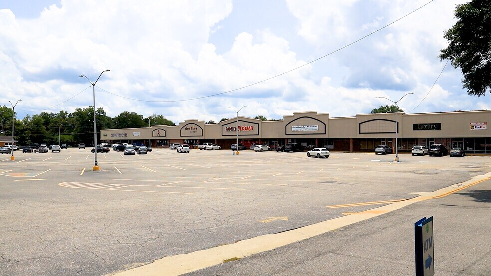Primary Photo Of 832-856 College St, Eastman General Retail For Sale