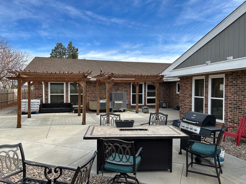 More Photos Of 1150 Elkton Dr, Colorado Springs Office For Sale