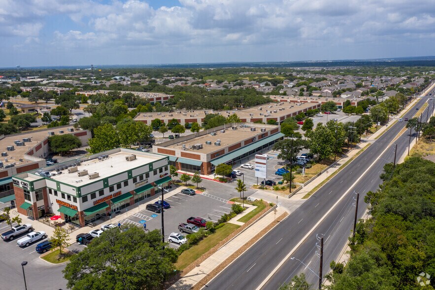 More Photos Of 5602 W Hausman Rd, San Antonio Freestanding For Lease